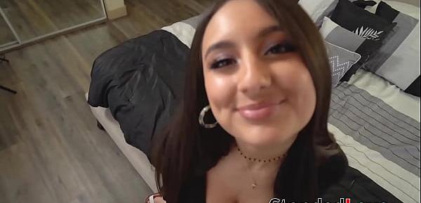  Latina Eliza Ibarra shares stepdaddy cum with teen facial